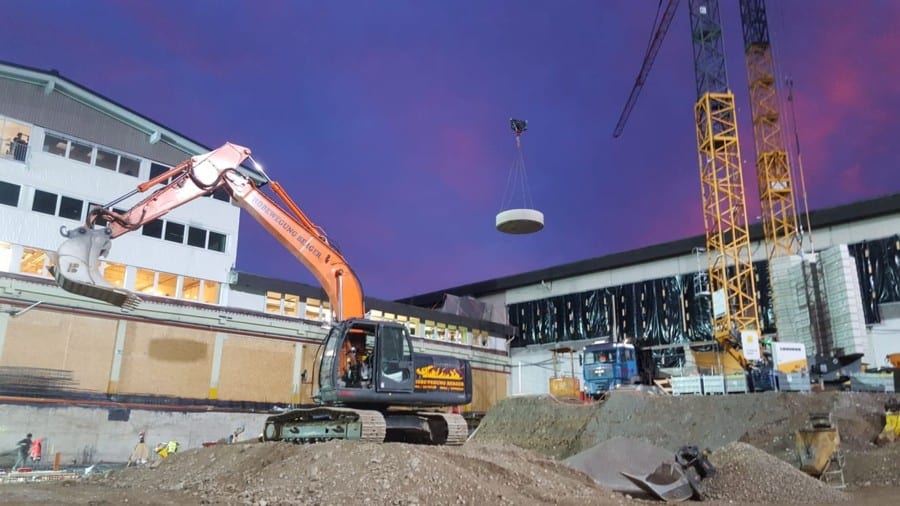 Bagger der Berger GmbH im Einsatz — Bild 9
